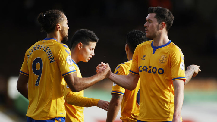 "Эвертон" прервал серию из трех поражений, обыграв на выезде "Фулхэм"