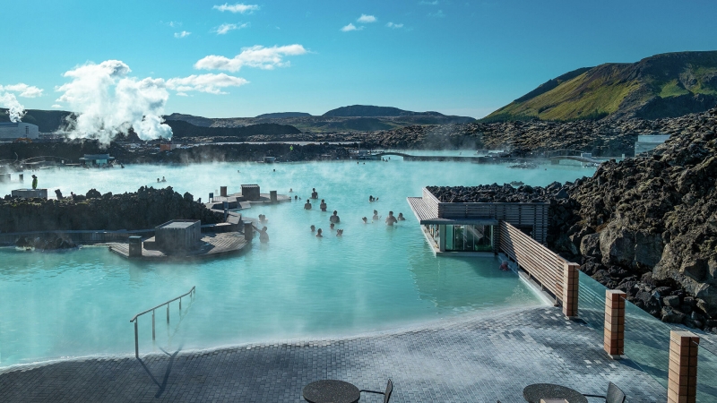 Исландия планирует выдавать долгосрочные визы состоятельным туристам