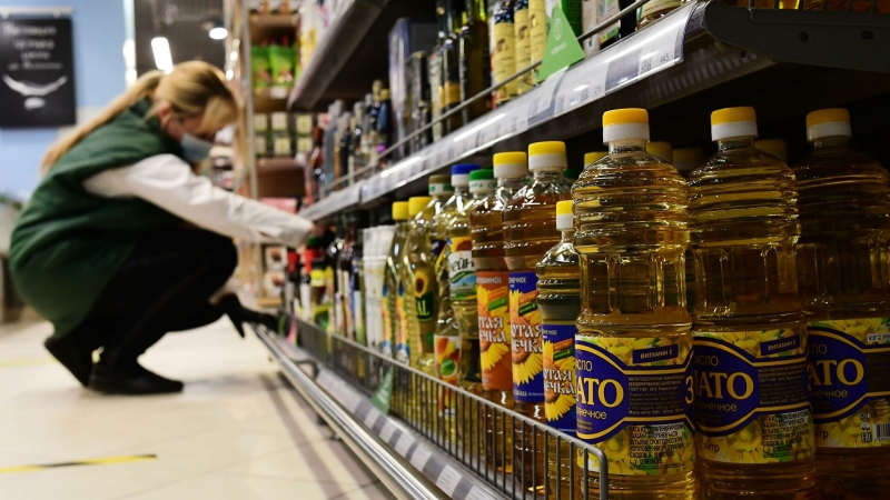 Мантуров рассказал о соглашении по ценам на подсолнечное масло и сахар