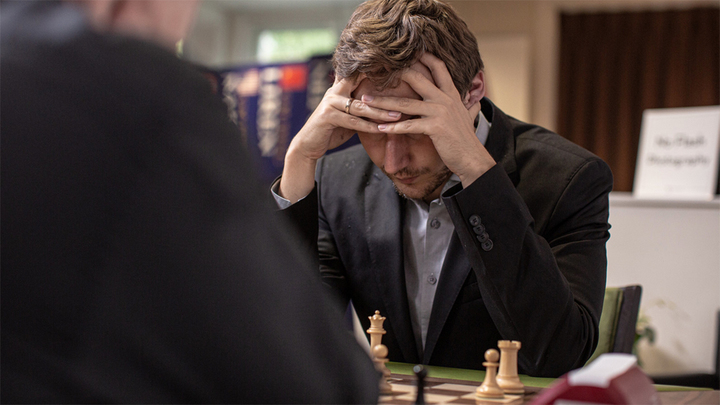 Шахматы. Карякин и Непомнящий лидируют в российском Суперфинале