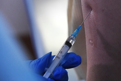 Ученые предупредили о неожиданной реакции на вакцину от коронавируса