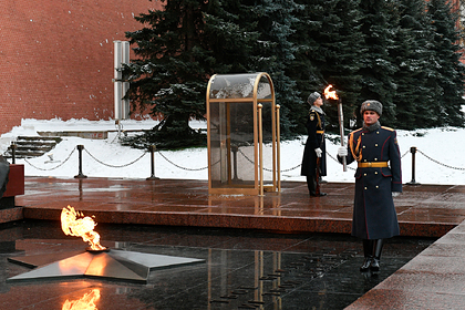 В Москве состоялась церемония переноса Вечного огня в Белград