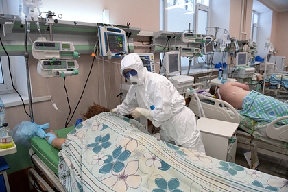 В России за сутки умерли 447 пациентов с коронавирусом