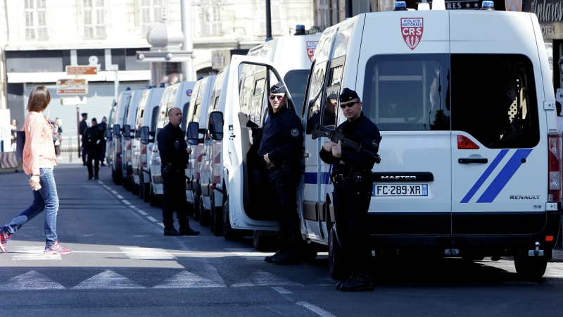 Во Франции рассказали подробности разогнанной подпольной рейв-вечеринки