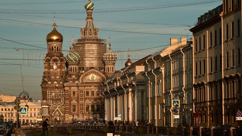 Жители Петербурга рассказали, готовы ли к прививке ради поездок за рубеж