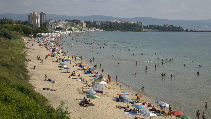 В Болгарии определили, когда и для каких стран откроют летний сезон