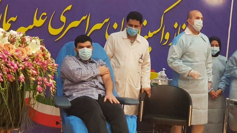 В Иране начали вакцинацию "Спутником V"