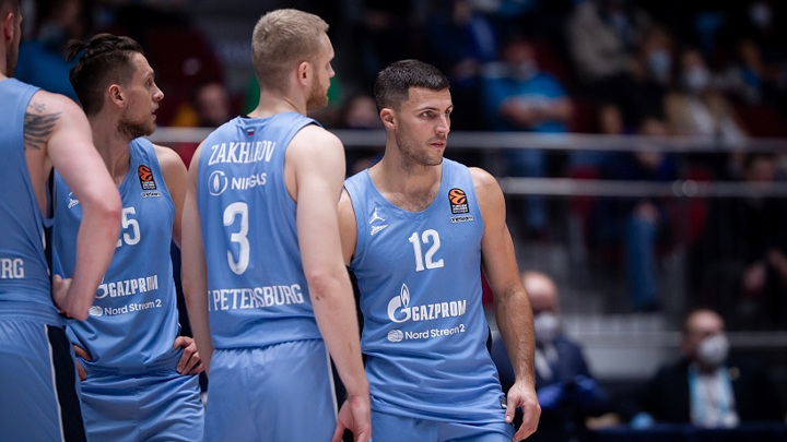 Баскетболисты "Зенита" проиграли "Олимпиакосу" в Евролиге