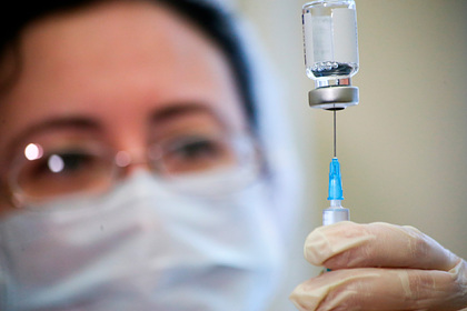 Биолог оценил возможность повторной вакцинации после прививки «Спутником V»