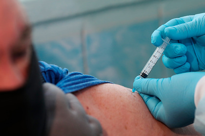 В Минздраве объяснили необходимость вакцинации онкобольных от коронавируса