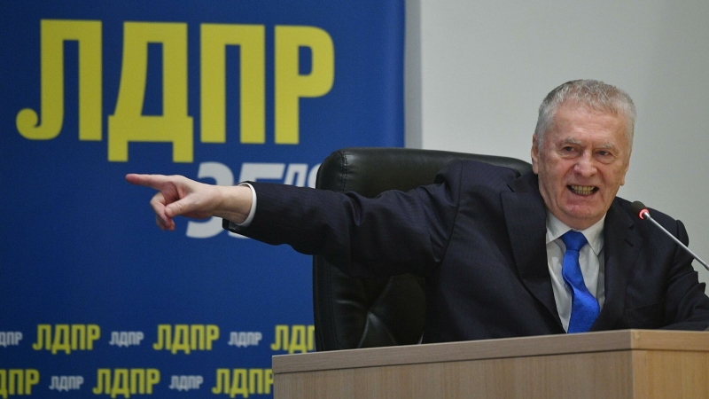 Жириновский призвал приостановить авиасообщение с Турцией