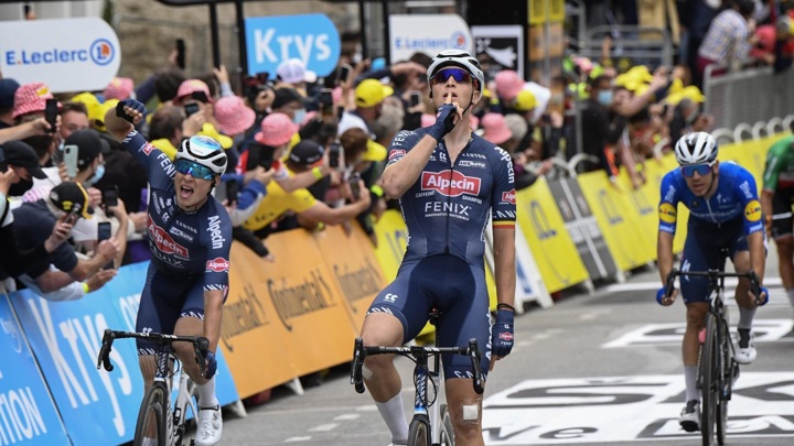Бельгиец Мерлир выиграл третий этап "Тур де Франс"