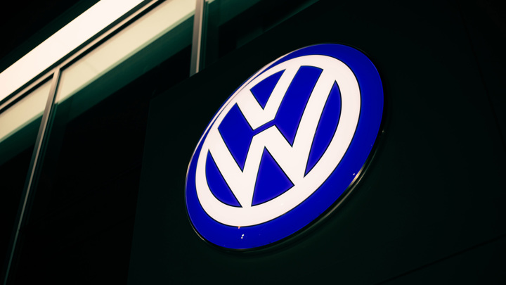 Volkswagen в России отзывает для ремонта 74 минивэна Caddy