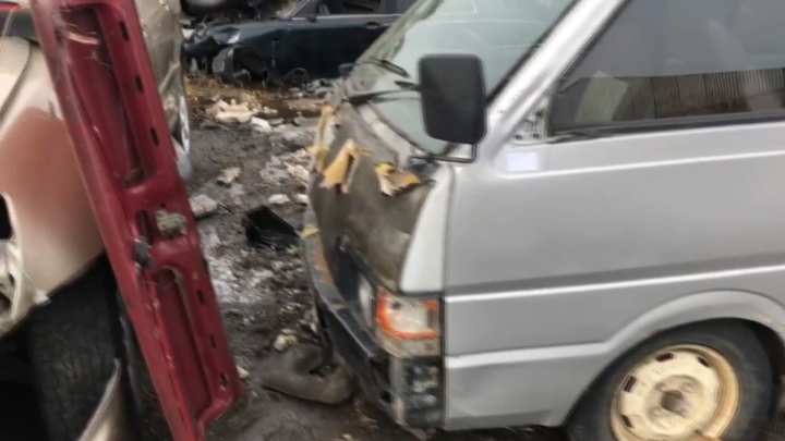 Отец с сыном модернизировали "Жигули" ради краж из фур на ходу