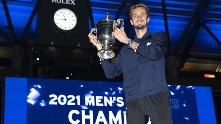Медведев сохранил второе место в рейтинге ATP, Рублев вошел в топ-5