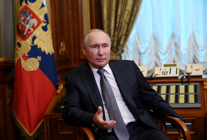 Возможный референдум по Донбассу: спикер Путина сказал, что интересует Кремль