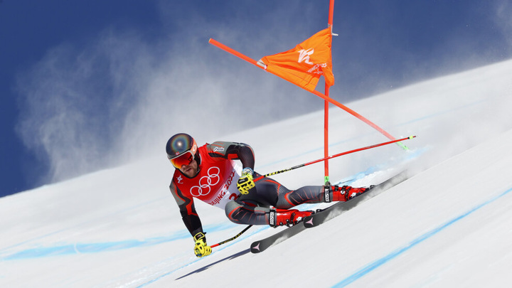 Соревнования горнолыжников на Олимпиаде перенесли из-за непогоды