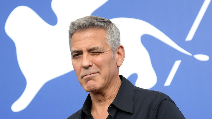 Клуни хочет купить команду Руни