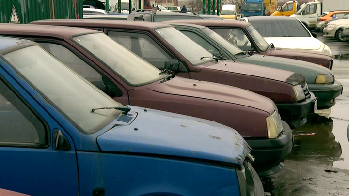 Переработчики металлолома предложили повысить скидки на покупку отечественных авто