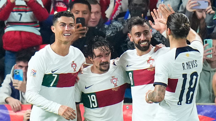 Португалия разгромила Чехию в футбольной Лиге наций