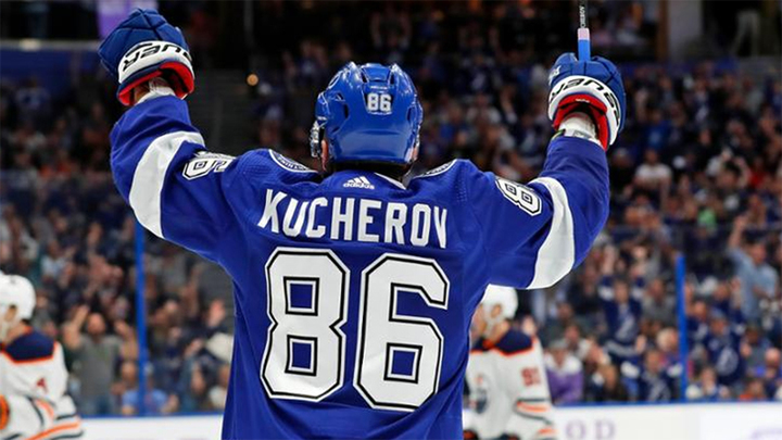 Кучеров и еще 11 россиян в Топ-100 лучших игроков НХЛ
