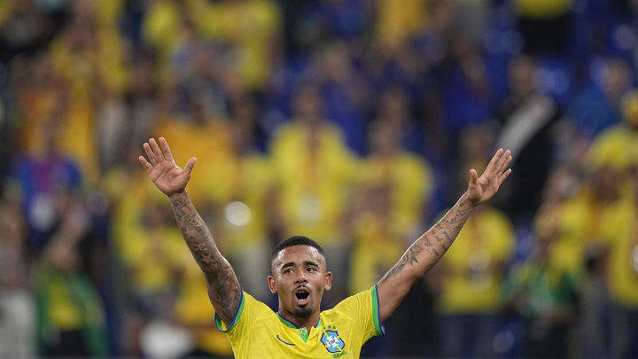 Бразилия лишилась двух футболистов до конца чемпионата мира