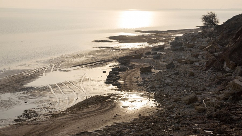 Береговую линию Таганрогского залива обследуют на предмет обрушения