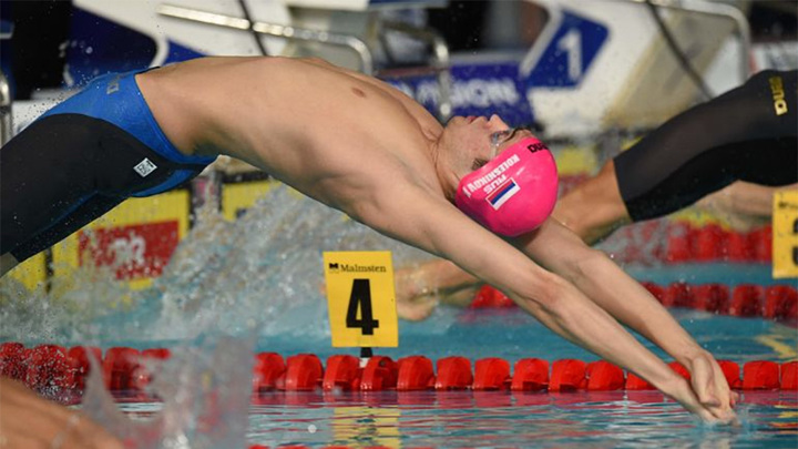 World Aquatics признала мировые рекорды Колесникова и Чикуновой