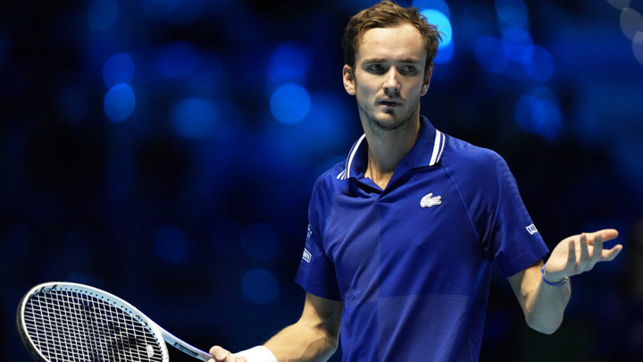 Медведев вылетел с Masters в Торонто на стадии 1/4 финала