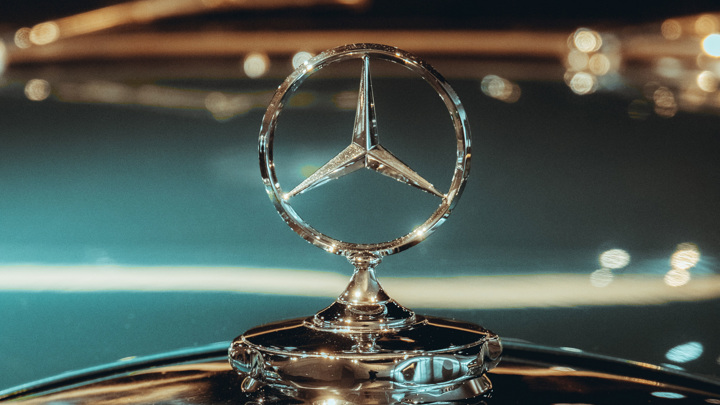 Mercedes-Benz отключила дилеров в России от фирменного ПО