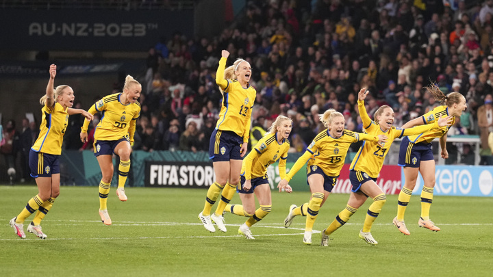 Шведские футболистки выбили американок с чемпионата мира