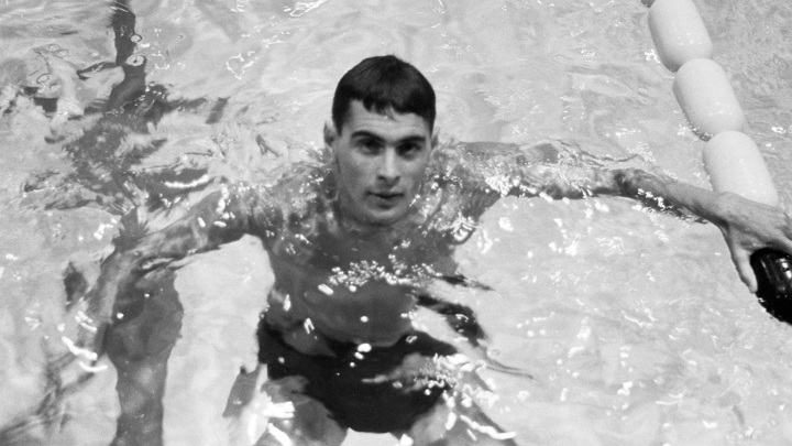 Умер двукратный олимпийский чемпион по плаванию австралиец Девитт