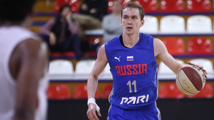 Исполком FIBA продлил отстранение российских баскетболистов