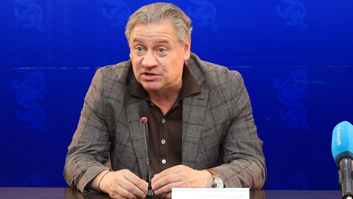 Андрей Канчельскис возглавил клуб из Киргизии