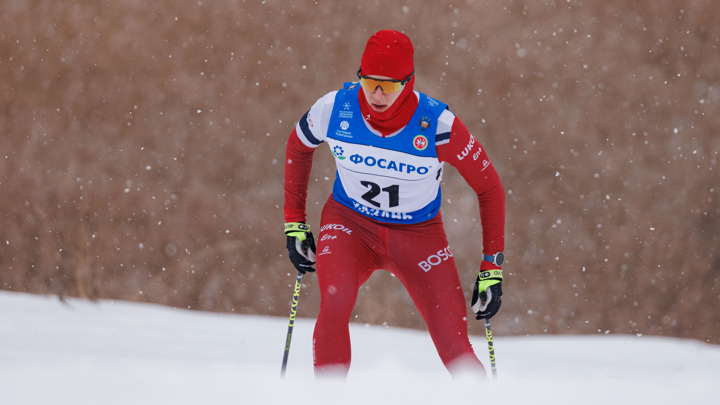 Бакуров заявил, что не ждет извинений от толкнувшего его Большунова - Новости на Вести.ru